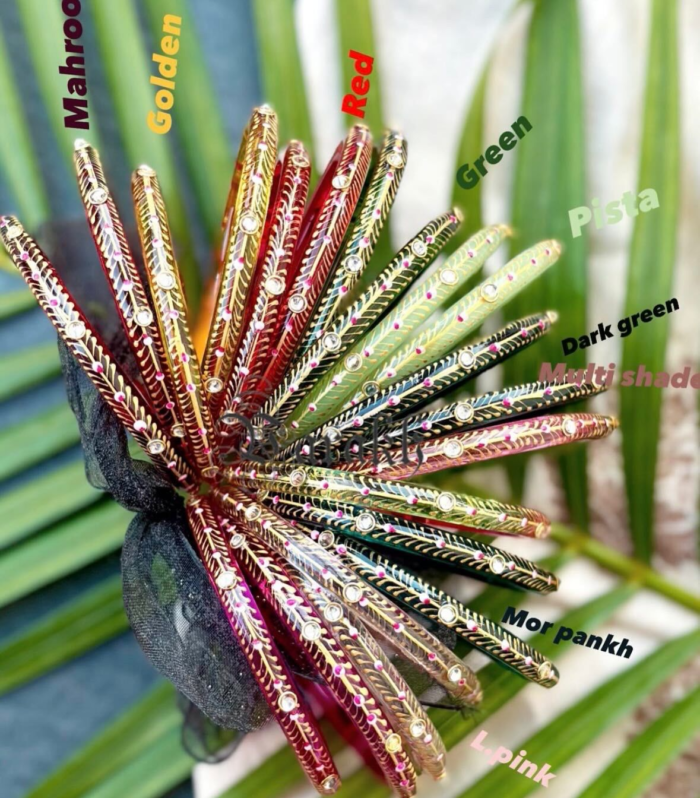 mor Pankh Design 6mm Glass Bangle with Kundan Detailing