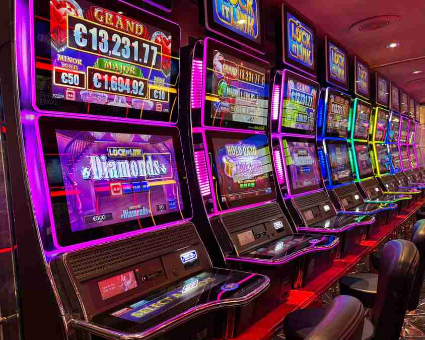 The Future of Online Gambling: Trends, Technologies, and Regulations The Future of Online Gambling: Trends, Technologies, and Regulations