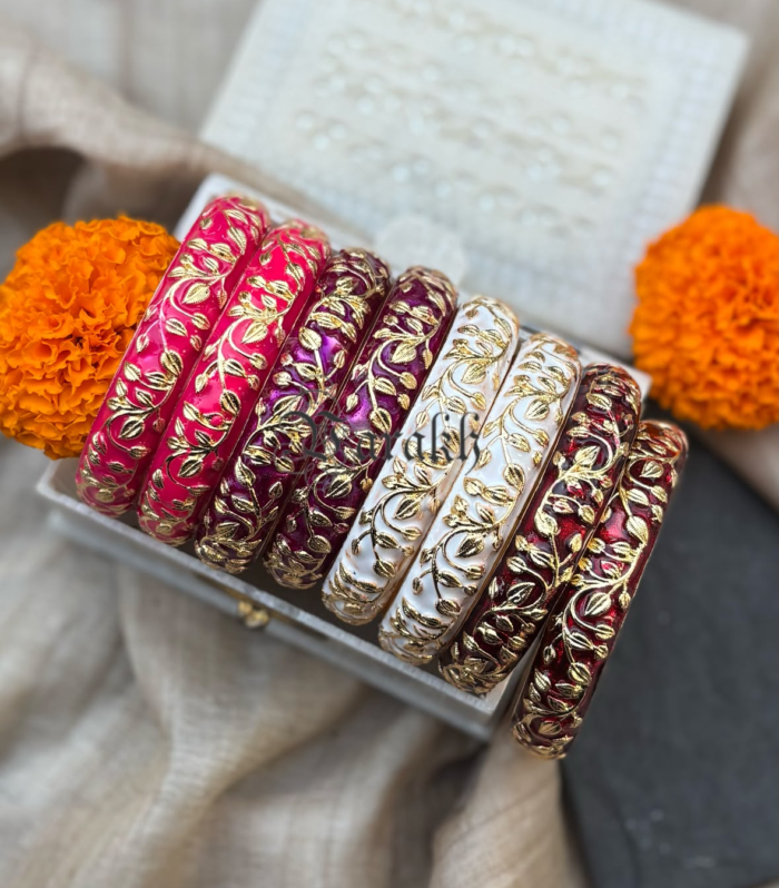 Floral Meena Metal Design